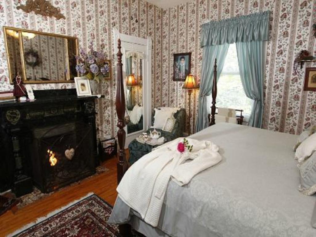 Belle Hearth Bed And Breakfast Уэйнсборо Номер фото